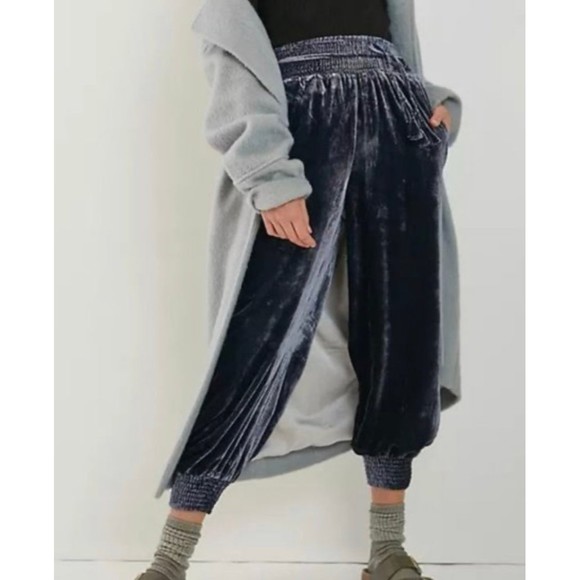 Anthropologie Pants - 🟥 SOLD